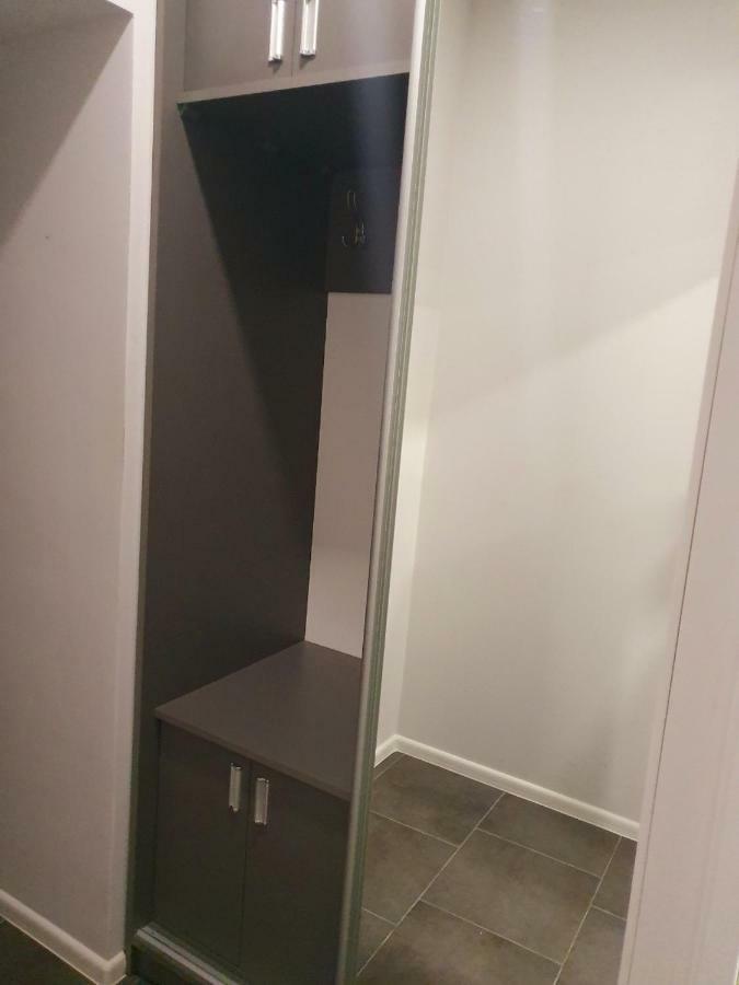 Apartments Yes Ужгород Экстерьер фото